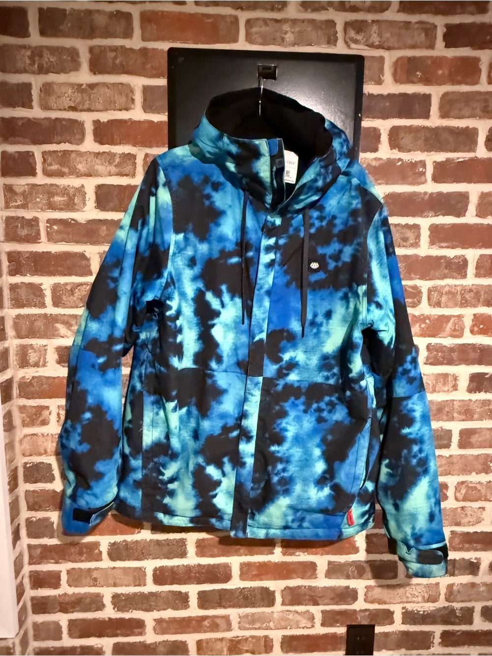 686 Blue & Black Tie-Dye Snowboard Ski Jacket with Hood